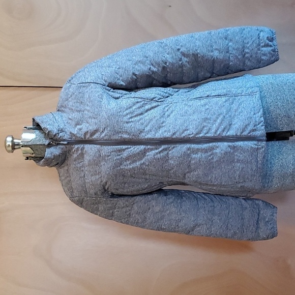 Down Jacket - Picture 1 of 4